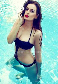 25 Sexy Evelyn Sharma Wallpapers Set 11