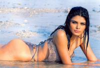 25 Sexy Sherlyn Chopra Hot Wallpapers Set 1