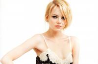 25 Hot Emma Stone Wallpapers Set 10