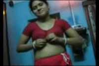 Indian women show her nude body to his boy friend first time with HINDI audio