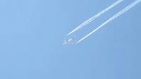 This is not a contrail  720p