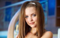 Amelie (AKA Julia, Valya, Yuliya) 150 picture sets and 32 videos