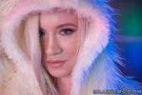 [Brazzers][BabyGotBoobs]Hot and Cold-20-03-19 480p