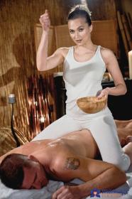 [MassageRooms] Stacy Cruz - Wonder tits teen oil body massage (15-05-2019) rq