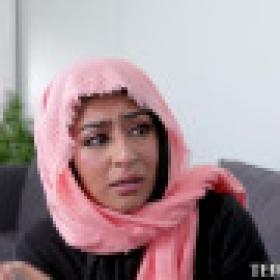 TeenPies 20-05-09 Binky Beaz Hijab XXX 720p WEB x264-GalaXXXy[XvX]