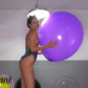 AmateurBoxxx 20-04-25 Natalie Porkman Masturbates Wildly On Balloons XXX 720p WEB x264-GalaXXXy[XvX]