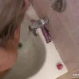 LasVegasAmateurs 19-09-30 Crystal Purple Dildo Bathtub Blowjob XXX 1080p MP4-GUSH[XvX]