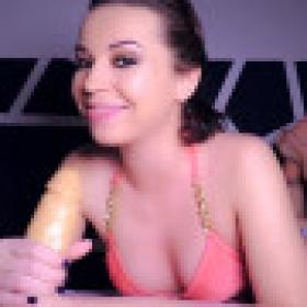 TheJerkOffGames 20-02-02 Lisa Dove The Roulette XXX 720p WEB x264-GalaXXXy[XvX]