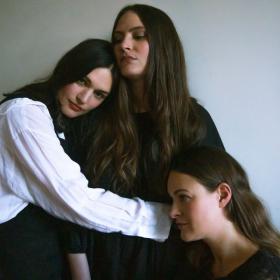 The Staves - Be Kind EP (Be Kind Version) (2022) [24Bit-44.1kHz] FLAC [PMEDIA] ⭐️