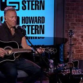 The Howard Stern Interview Bruce Springsteen 2022 1080p WEB H264-BIGDOC[TGx]