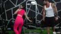 BFFS 23 07 25 Brookie Blair Serena Hill And Ariana Starr Free Gym Memberships XXX 480p MP4-XXX[XC]