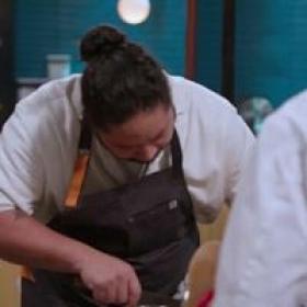 Top Chef Last Chance Kitchen S13E02 WEB x264-TORRENTGALAXY[TGx]