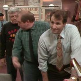 Married With Children S01E12 Wheres The Boss 1080p AMZN WEB-DL DDP5.1 H.264-FLUX[TGx]