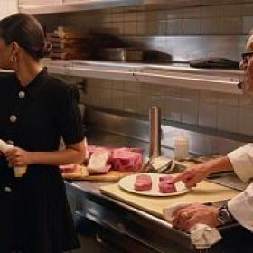 Selena plus Restaurant S01E01 1080p WEB h264-FREQUENCY[TGx]