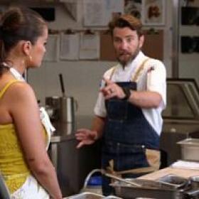 Selena plus Restaurant S01E03 WEB x264-TORRENTGALAXY[TGx]