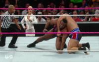 WWE Monday Night RAW 2014-10-20 REPACK 720p HDTV x264-KYR[et]