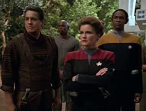 Star Trek Voyager S01E01 - Caretaker [4K AI upscale H265 AAC]