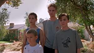 Malcolm in the Middle S01E03 WEB x264-TORRENTGALAXY[TGx]