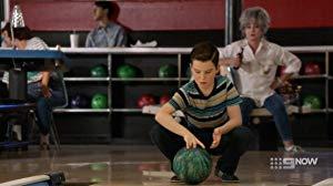 Young Sheldon S03E04 Hobbitses Physicses And A Ball With Zip 720p AMZN WEB-DL DDP5.1 H.264-NTb[TGx]