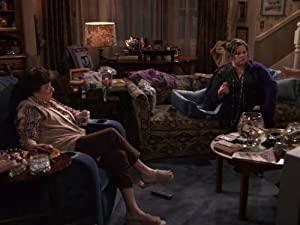 Mike and Molly S01E06 Mikes Apartment HDTV XviD-FQM