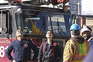 Chicago Fire S10E20 Halfway to the Moon 1080p AMZN WEB-DL DDP5.1 H.264-KiNGS[TGx]