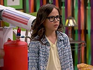 The Haunted Hathaways S02E03 Mostly Ghostly Girl 720p HDTV x264
