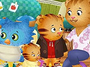 Daniel Tiger's Neighborhood S02E04 - Playtime Is Different - The Playground Is Different With Baby