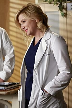 Grey's Anatomy S10E14 Youve Got to Hide Your Love Away 1080p HEVC x265-MeGusta[TGx]