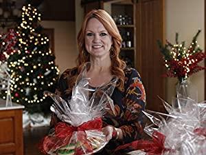 The Pioneer Woman S12E03 Christmas Goodies HDTV x264-W4F[eztv]