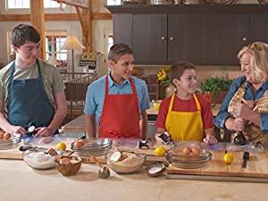 Farmhouse Rules S06E03 Teaching Little Men to Cook 101 XviD-AFG