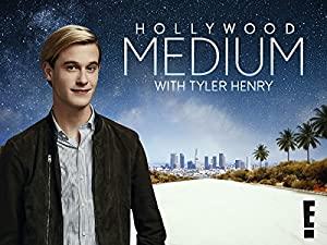 Hollywood Medium with Tyler Henry - S01E09 - Omarosa, Ashley Hamilton, Rj Mitte, Carmen Electra [SD]