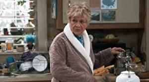 Roseanne S10E06 No Country for Old Women 720p WEBRip 2CH x265 HEVC-PSA