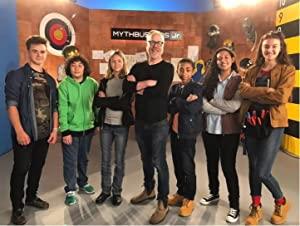 MythBusters Jr S01E01 Duct Tape Special 720p HEVC x265-MeGusta