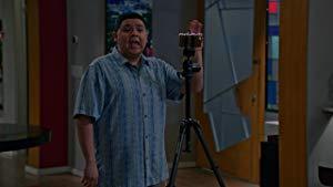 Modern Family S10E18 Stand by Your Man 1080p Webrip x265 EAC3 5.1 Goki [SEV]