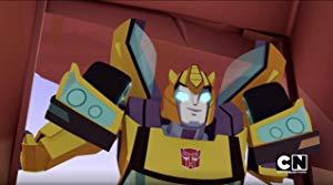 Transformers Cyberverse S01E01 Fractured 1080p WEB-DL DD 5.1 H.264-YFN[rartv]